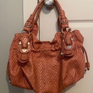 Jessica Simpson purse